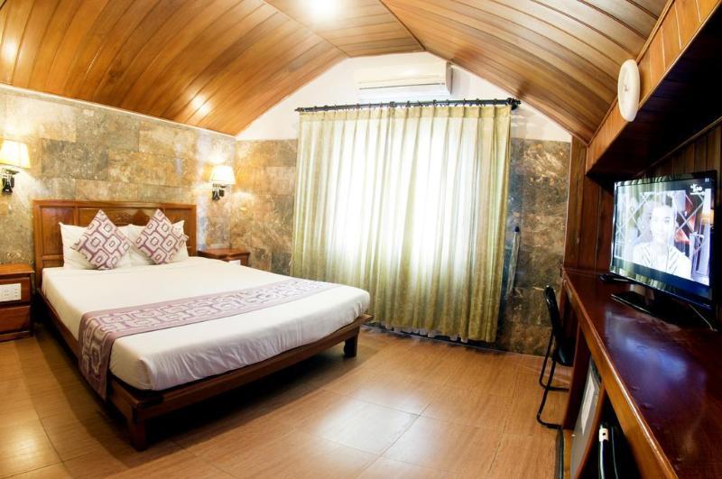 Khách sạn Dream 2*
